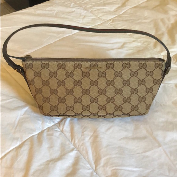 Small Gucci Authentic bag - Picture 1 of 8
